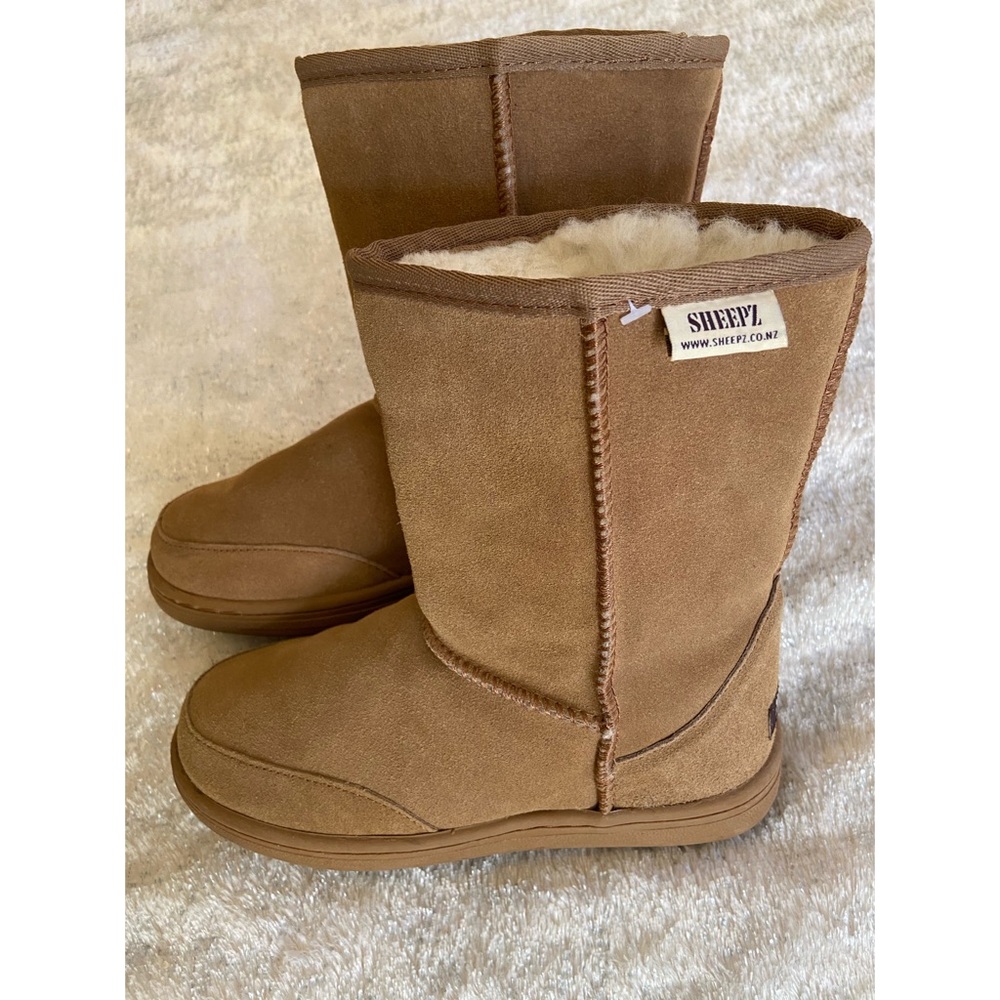 SHEEPZ Boots